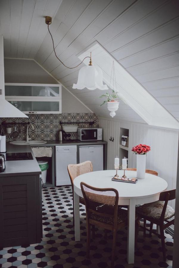 Saha Kluba Apartamenti Kuldīga Exteriör bild
